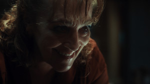 Безумная старуха (2025)